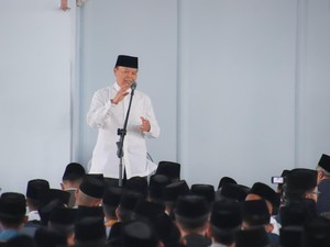 HNW Dorong Santri Teladani Nilai Pendiri Gontor untuk Kemajuan Bangsa