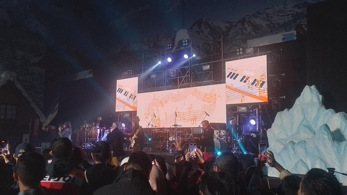 Winter Concert Trans Snow World Bintaro