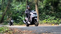 Tenaga dari Lexi LX 155 ini juga bisa diandalkan saat masuk ke kawasan perbukitan. Foto: Ridwan Arifin