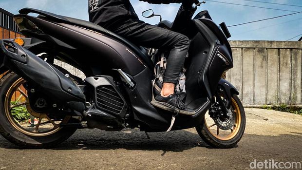Yamaha Lexi LX 155