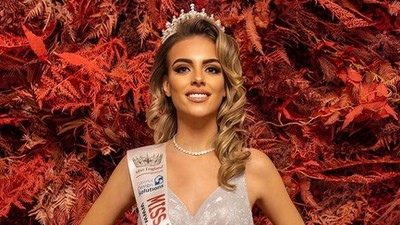 Foto Ratu Kecantikan Gagal Ikut Miss England, Tiba-tiba Sakit & Jadi Lumpuh