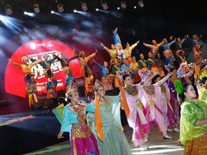 Dekranasda Sulsel Dorong Kreativitas Desainer Lokal Lewat Festival Menari