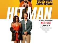 Hit Man: Rasanya Jatuh Cinta di Waktu yang Salah