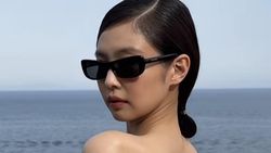 Jennie BLACKPINK Pakai Handuk Merah, Damage-nya Gak Kira-kira