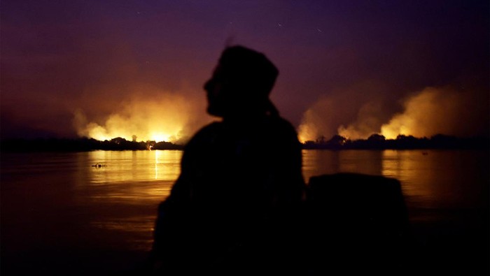 Kebakaran Landa Lahan Basah Tropis Terbesar di Dunia Kebakaran melanda lahan basah tropis terbesar di dunia. Lahan basah yang terbakar itu berada di Pantanal, Brasil.