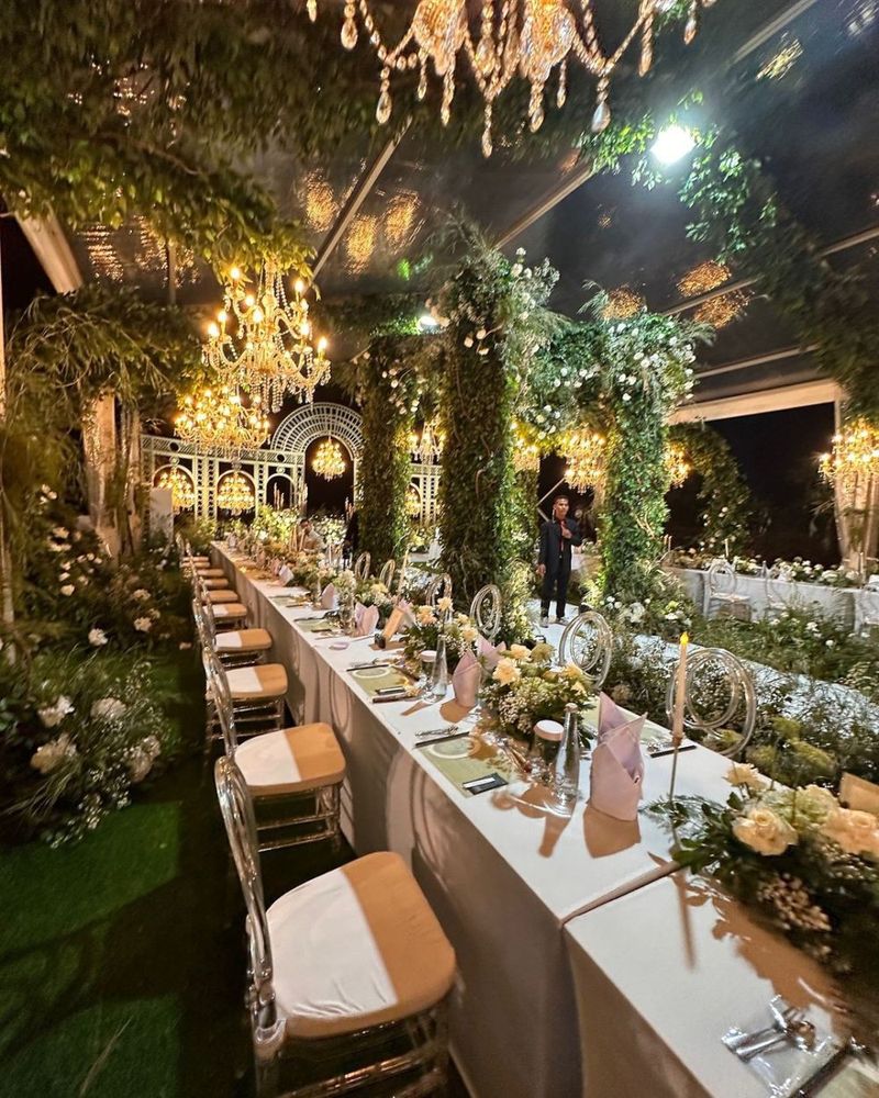 Marco Ivanos dan Debi Sagita