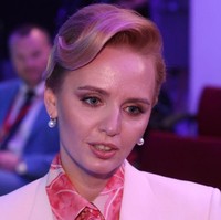 Maria merupakan satu dari dua putri kandung Vladimir Putin yang jarang tersorot media. Ia diyakini berusia di pertengahan atau akhir 30-an tahun. Foto: Getty Images/Contributor