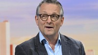 Mosley bekerja di sejumlah program ternama seperti serial BBC Trust Me, Im a Doctor, BBC The One Show, dan ITVs This Morning. (Jeff Overs/BBC via AP)  