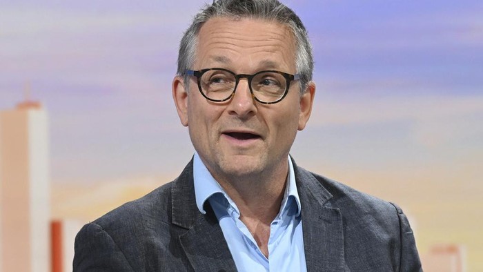 In this undated photo provided by the BBC on Sunday, June 9, 2024, doctor and broadcaster Michael Mosley speaks on Sunday with Laura Kuenssberg. Police said that a body believed to be that of missing British TV presenter Michael Mosley was found on a Greek island Sunday morning. A police spokesman, who spoke on condition of anonymity because of an ongoing investigation, said the body was found on a rocky coast by a private boat and that formal identification was pending. (Jeff Overs/BBC via AP)