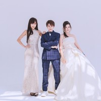 Menariknya Paulina mengaku bahkan ia berencana untuk memakai gaun pengantin putih tapi Jin Cheng memintanya agar mengurungkan niat itu. Begini potret Paulina saat menjalani foto prewedding dengan para putrinya. Foto: Instagram