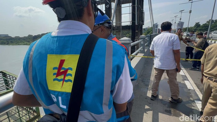 Penampakan Jembatan Brawijaya Kediri usai terbakar