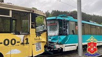 Setidaknya satu orang tewas, dan puluhan lainnya dilaporkan terluka dalam kecelakaan trem di kota Kemerovo, Rusia, di barat daya Siberia. Russian Interior Ministry of Kemerovo Region via AP