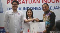 Diketahui Cak Ery akan berpasangan dengan Cak Armuji dalam kontestasi Pilwalkot Surabaya 2024 mendatang.