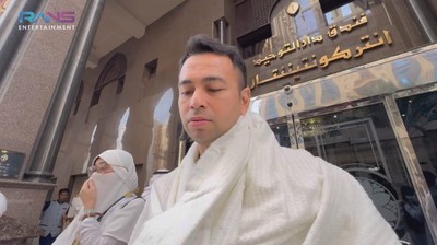 7 Foto Hotel Raffi Ahmad & Keluarga saat Haji Furoda, View Masjidil Haram
