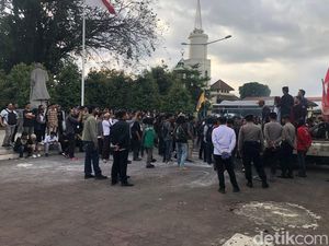Mahasiswa Ngaku Kena Pukul Saat Aksi di DPRD DIY, Kapolresta Cek CCTV