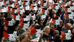 Ratusan Warga Spanyol Berbaring di Tanah Bentuk Protes Genosida di Gaza