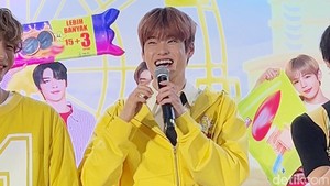 Sohee bilang dia ingin pergi melihat monyet di Bali karena dia suka banget monyet, tapi di saat yang sama dia juga takut. (Foto: Atmi Ahsani Yusron/detikcom)