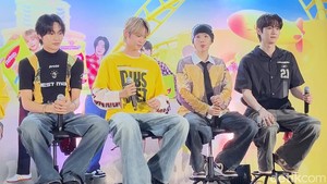 Nggak hanya itu, masing-masing member RIIZE juga ngegombal dengan bilang BRIIZE aku kangen kalian! (Foto: Atmi Ahsani Yusron/detikcom)