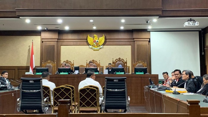 Pertanyaan Hakim: Sumber Dana Uang Duka Bahas SYL dan Mantan Bawahannya