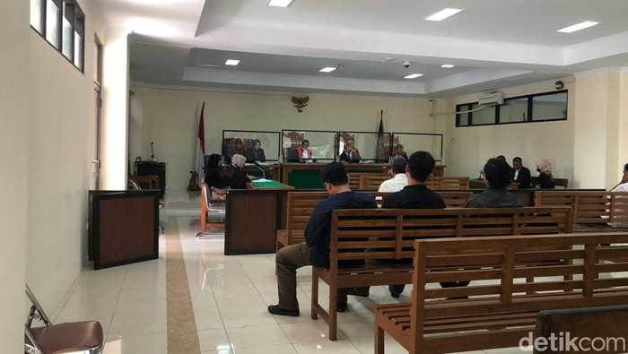Sidang putusan Lurah nonaktif Maguwoharjo, Kasidi di Pengadilan Negeri (PN) Tindak Pidana Korupsi (Tipikor), Warungboto, Umbulharjo, Kota Jogja, Senin (10/6/2024).