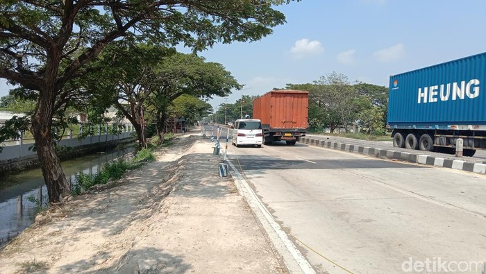 Tarif parkir getok harga di embarkasi haji Kertajati, Indramayu