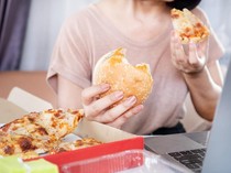 5 Tips Pola Makan dan Ngemil di Kantor Agar Tak Gendut