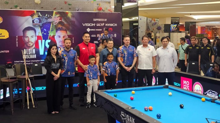 Persatuan Olahraga Biliar Seluruh Indonesia (POBSI) lagi menggelar laga eksebisi pekan ini. Dua pebiliar kelas dunia dihadirkan.