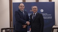 Dalam pertemuan itu, Zulhas juga menyambut baik perkembangan pembentukan Joint Trade Committee (JTC) pada Mei 2023 lalu yang menjadi babak baru peningkatan kerja sama perdagangan yang lebih komprehensif dan luas antara Indonesia dan Mesir, seperti Free Trade Agreement (FTA) maupun Comprehensive Economic Partnership Agreement (CEPA).
