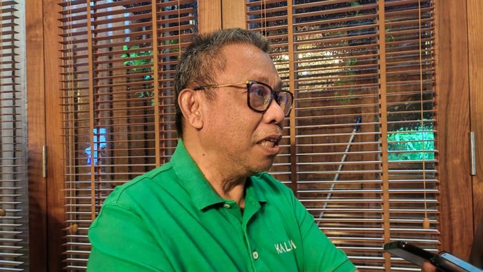 Kamaludin, Kalla Construction Director.