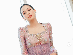 Maudy Ayunda Tulis Surat Terbuka: Jangan Abaikan Suara Rakyat