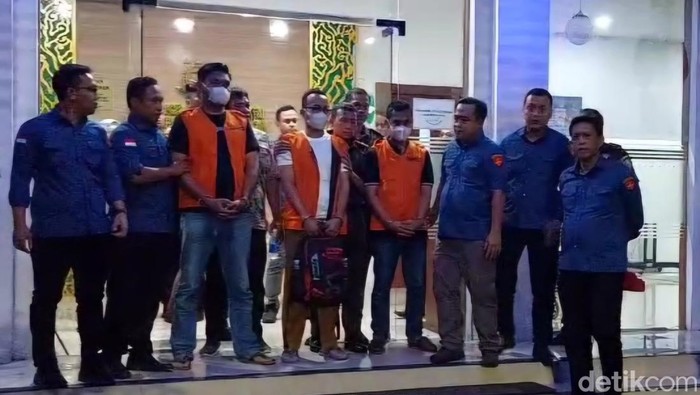 Kejari tetapkan 3 tersangka dalam kasus tindak pidana korupsi pembangunan Alun-alun Taman Pataraksa