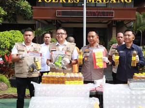 Polres Malang Bongkar Home Industry Minyakita Palsu