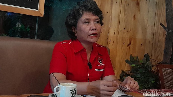 Mantan anggota DPRD DKI Jakarta Sereida Tambunan maju sebagai bacalon bupati di Pilbup Toba