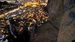 Memandang Kota Makkah dari Puncak Jabal Nur