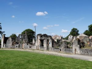 Potret Oradour-sur-Glane, Kota Mati Tempat Pembantaian 642 Warga Prancis