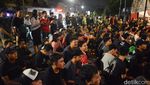 Potret Meriahnya Nobar Timnas Indonesia Vs Filipina di Surabaya