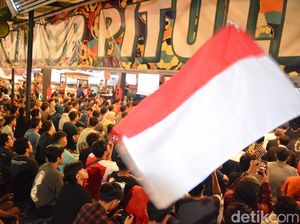 Nobar Indonesia vs Filipina di Surabaya Pecah, Meluber hingga ke Jalan