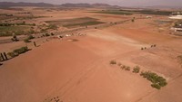 Pemandangan drone menunjukkan daerah yang terkena dampak suhu tinggi yang menyebabkan kekeringan hebat, di Basuchil, negara bagian Chihuahua, Meksiko, 8 Juni 2024.