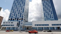 Spadoni memperkirakan pulau ini akan menerima antara 2,6 dan 2,7 juta wisatawan tahun ini dibandingkan dengan target menarik 3,2 juta pengunjung pada tahun 2024.