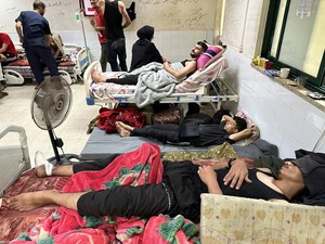 RS Gaza Kewalahan Tangani Korban Serangan Israel, Banyak Jasad Bergelimpangan