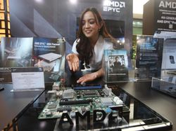 Solusi Server Bertenaga AI Sasar UMKM