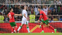 Portugal Vs Irlandia: Ronaldo Brace, Selecao das Quinas Menang 3-0