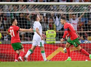 Portugal Vs Irlandia: Ronaldo Brace, Selecao das Quinas Menang 3-0