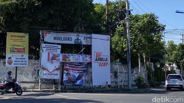 Baliho bacawali mulai menjamur di Surabaya