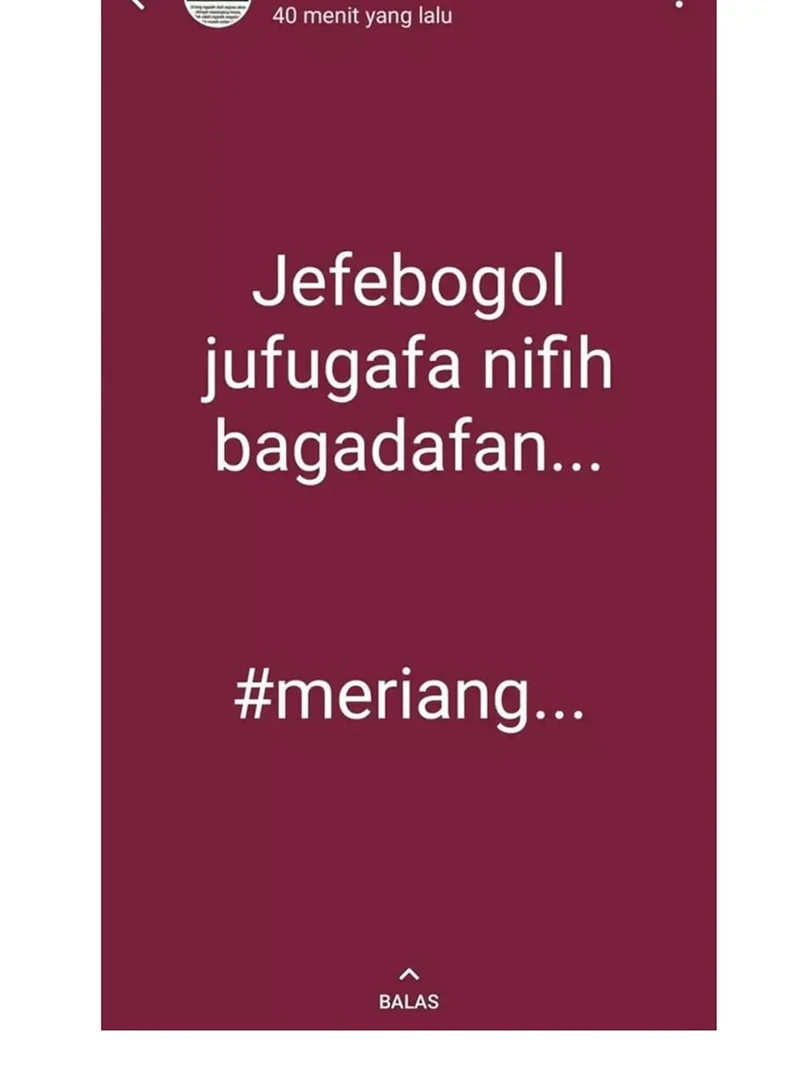 Kelakuan kocak bapak-bapak di internet ini bikin senyum-senyum yang melihatnya. Ah bapak, ada-ada aja.