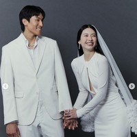 Kisah Cinta Kim Seung Gyu & Kim Jin Kyung: Dari Sepak Bola Hingga Menikah