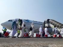 Doa Naik Pesawat dan Adab Jemaah Haji Saat Pulang ke Indonesia