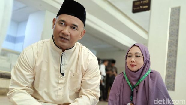 Bobby Suryanto dan Etty A. Soraya