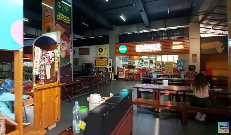 5 Kantin Karyawan Viral dan Jadi Serbuan YouTuber, Patut Dicoba!