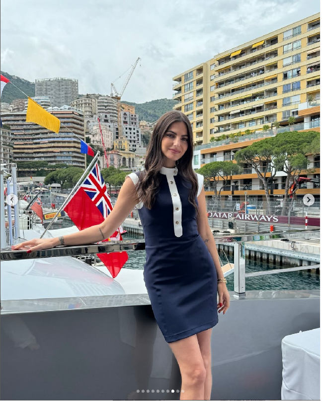 Kelly Piquet baru-baru ini ‘diserang’ oleh Natalie Stifferman, mantan istri pembalap F1 Jerome D’Ambrosio. Piquet dituduh menghancurkan pernikahan Stifferman dan D’Ambrosio. Piquet disebut Stifferman mencoba merebut suaminya. Foto: Instagram